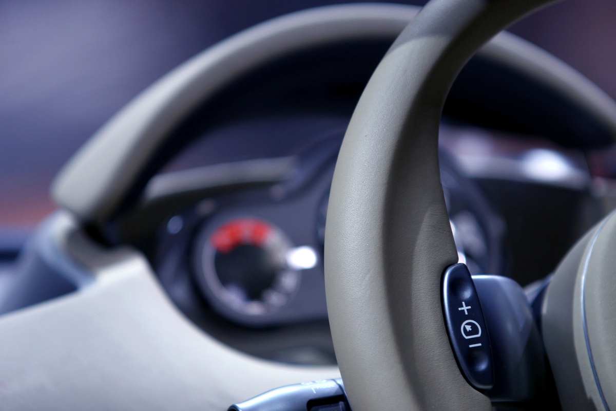 richiamate migliaia di auto