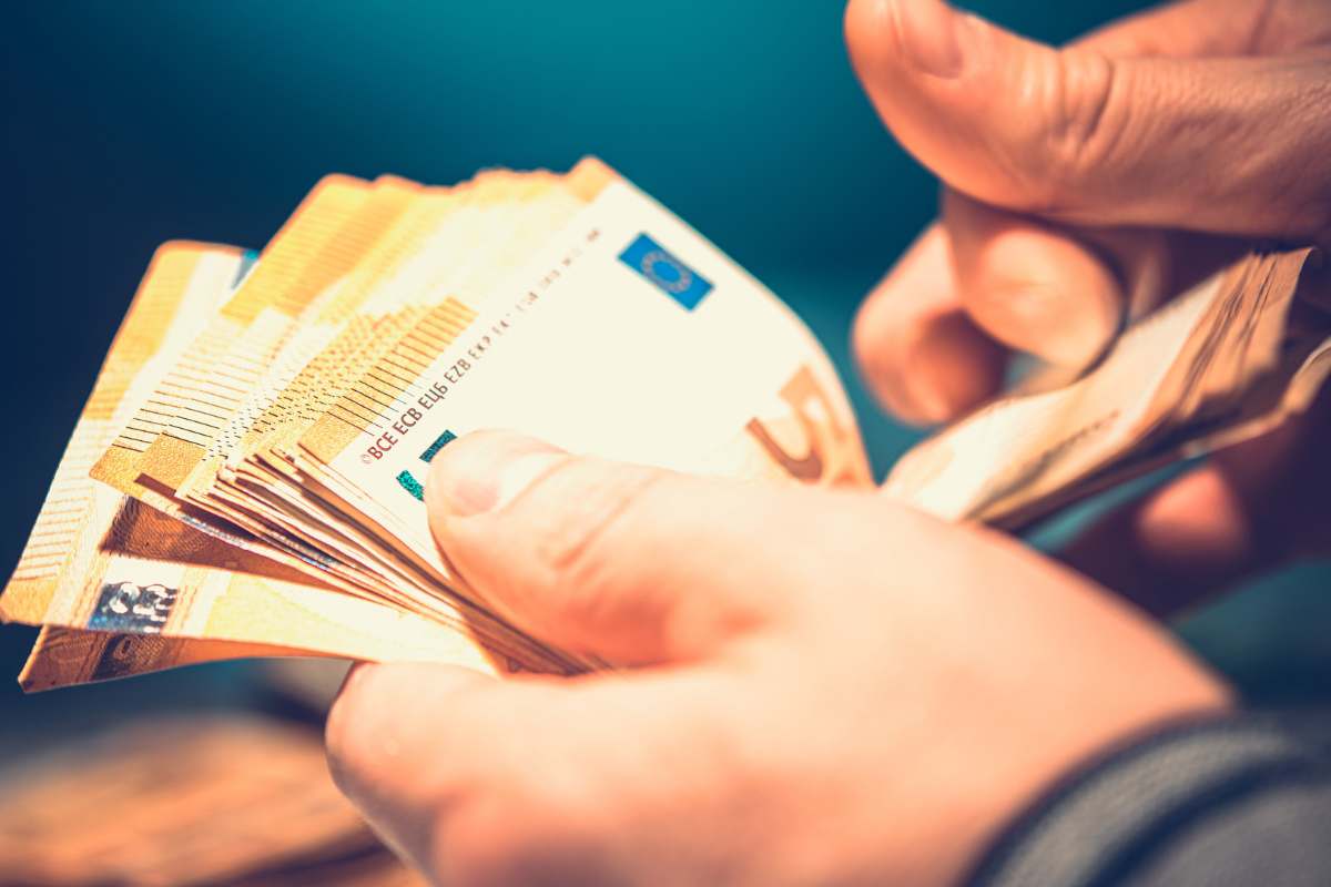 Giugno fa sorridere i lavoratori
