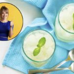 Questa specialità tipica siciliana, perfetta per rinfrescare le giornate calde, si realizza con pochi ingredienti