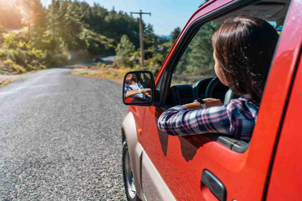 multa auto attenzione non puoi farlo nemmeno estate