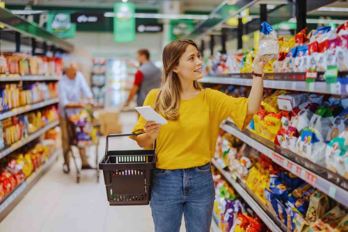 Ritiro alimentare al supermercato